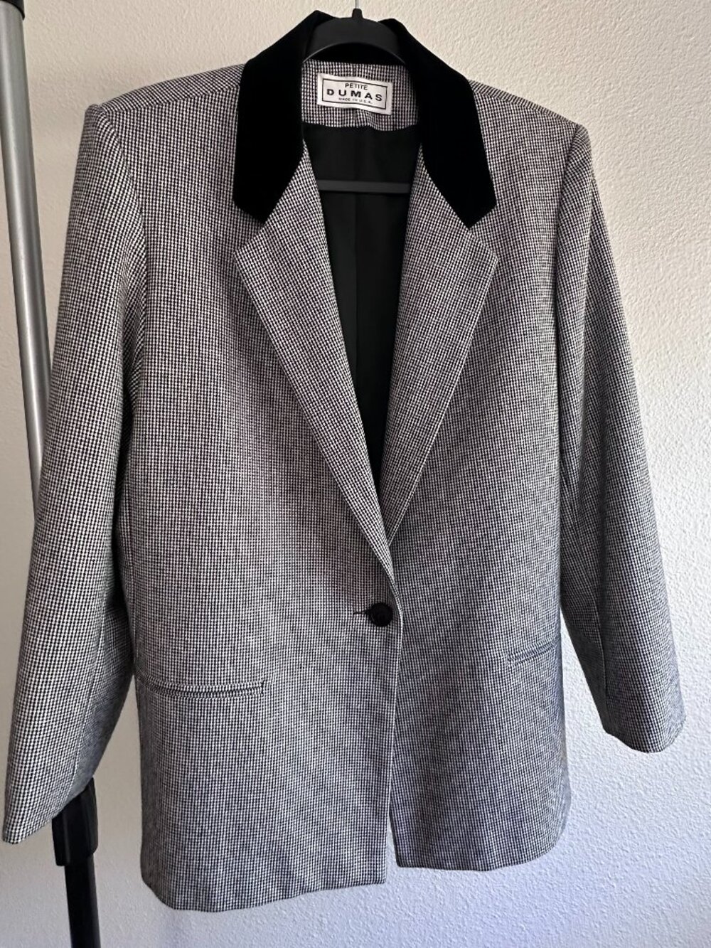Vintage Petite DUMAS Houndstooth Blazer 10P Black Velvet Collar